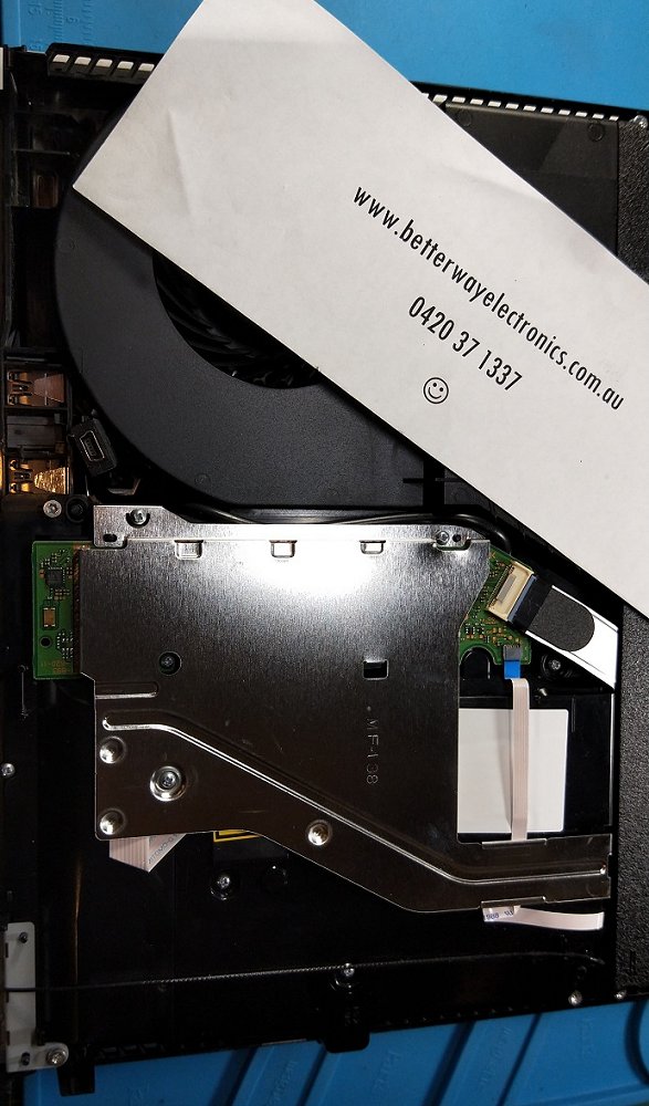 Installing an ESP8266 Inside a 10xx, 11xx and 12xx Series PS4 16.jpg
