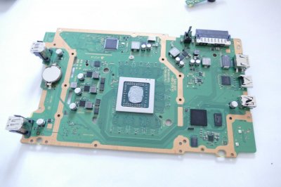 PS4 Slim Teardown 5.jpg PS4 Slim Teardown 5.jpg