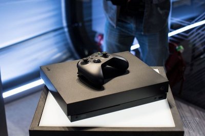 XBox One X (Project Scorpio) Unveiled at E3 2017 by Microsoft 5.jpg