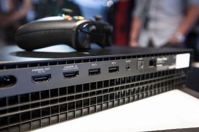XBox One X (Project Scorpio) Unveiled at E3 2017 by Microsoft 7.jpg
