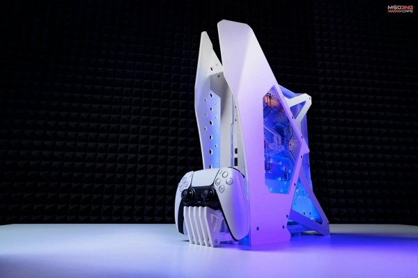 Water Cooled PlayStation 5 Console Demo by PS5 Modder Nhenhophach 10.jpg